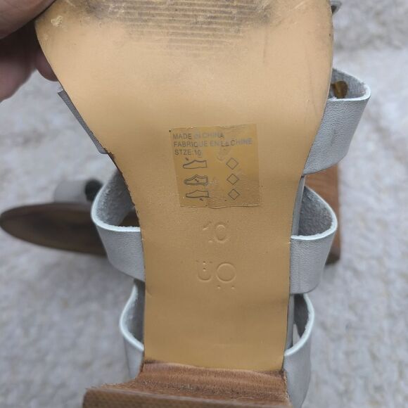 Urban Outfitters Huarache Vegan Leather Block Heel Sandals size 10 - Picture 6 of 6